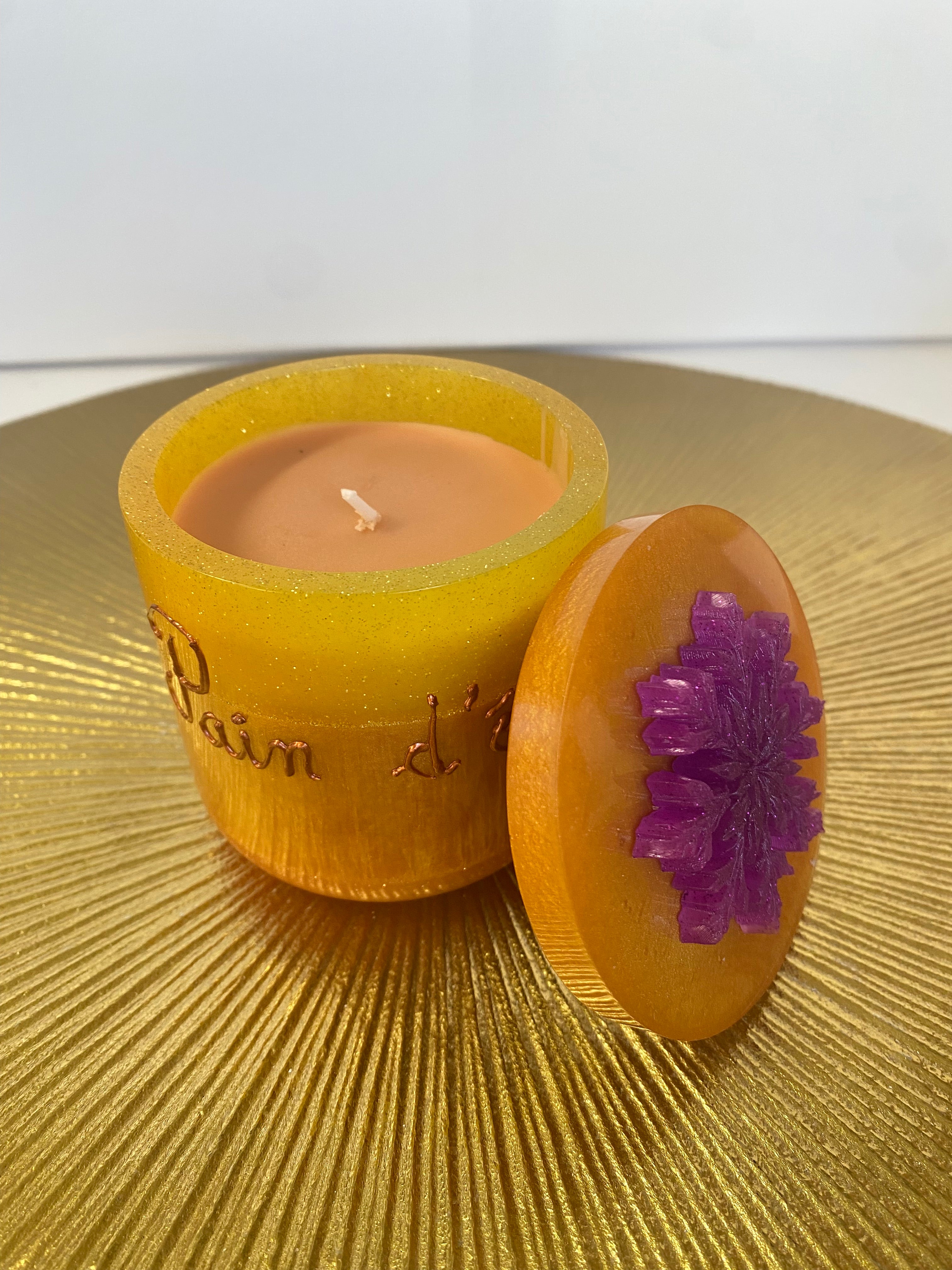 Bougie pain d'épice PHOSPHORESCENTE !!!!! ( choix des couleurs)