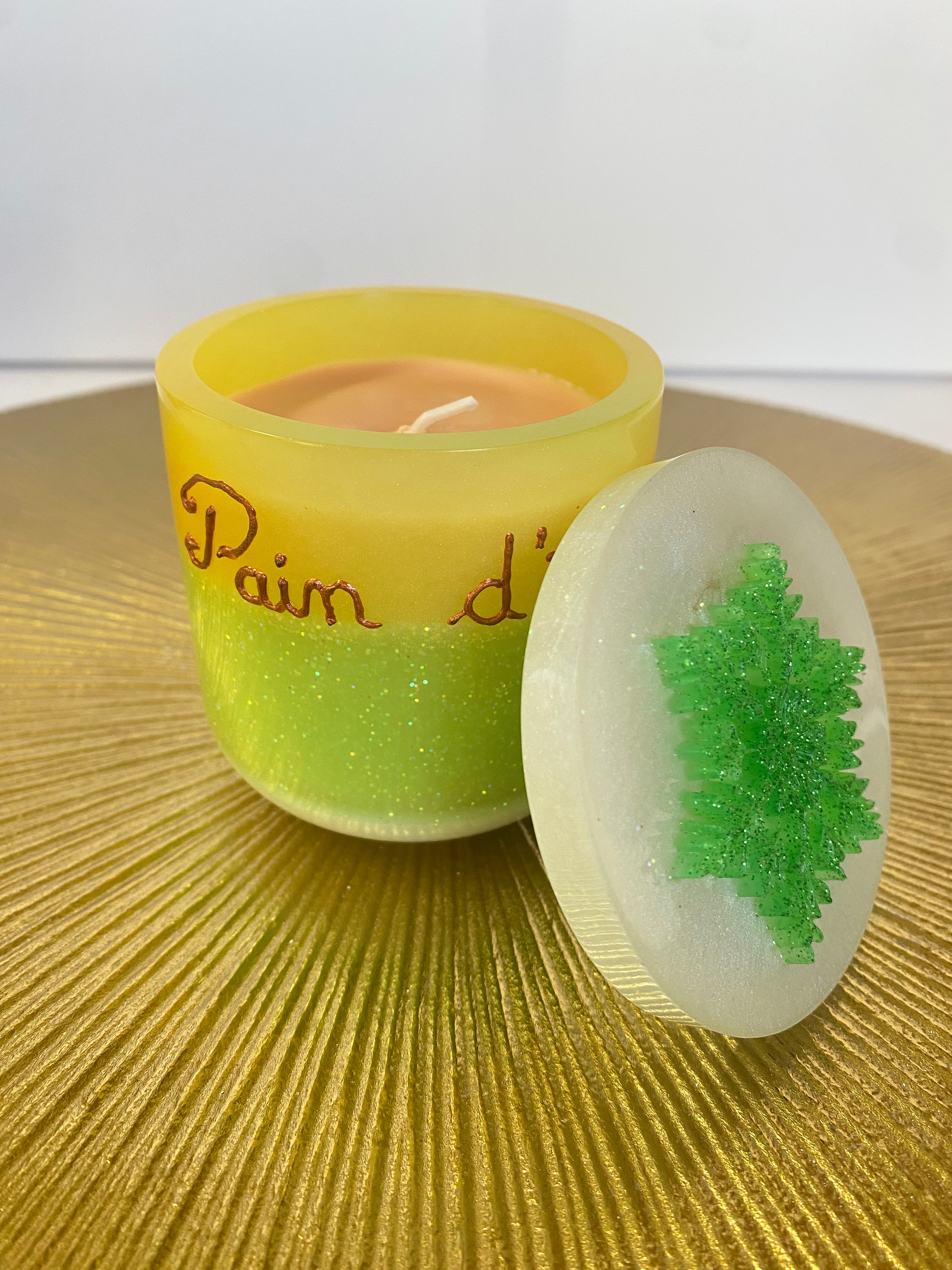 Bougie pain d'épice PHOSPHORESCENTE !!!!! ( choix des couleurs)