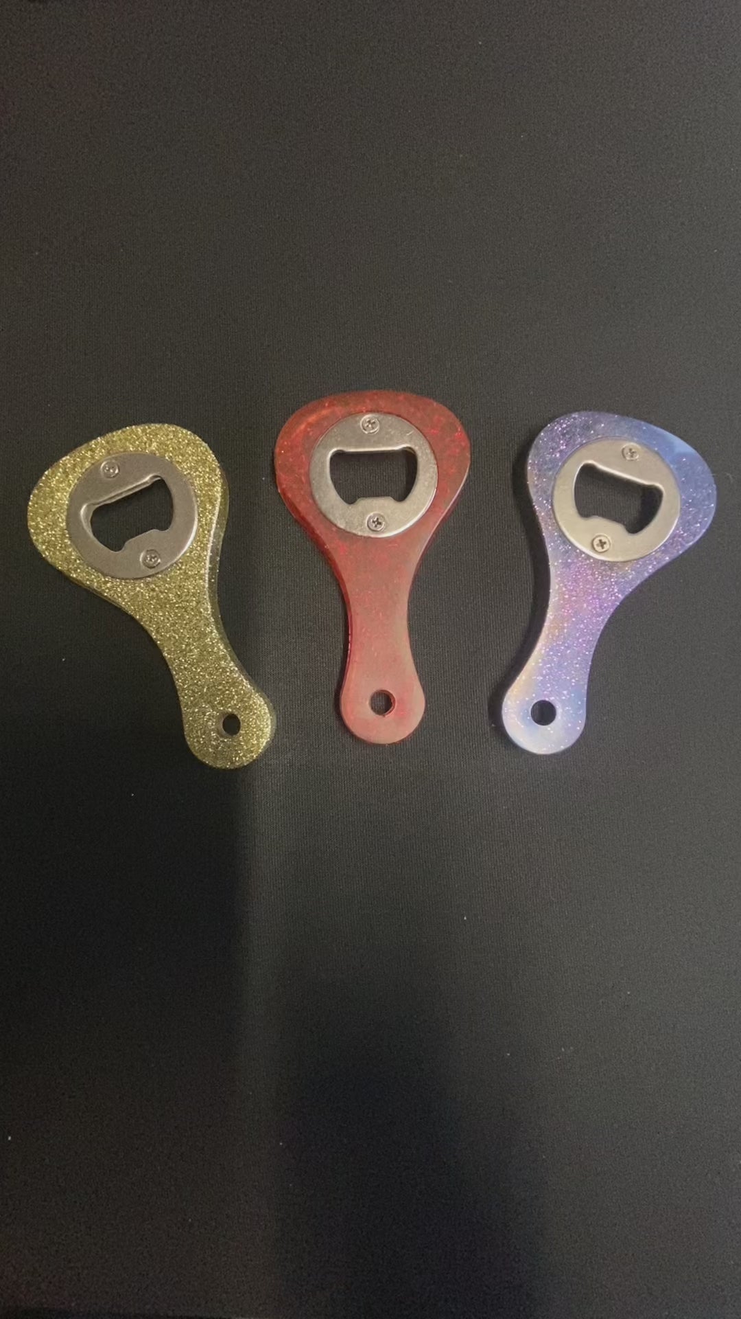 Décapsuleur en résine couleurs variés